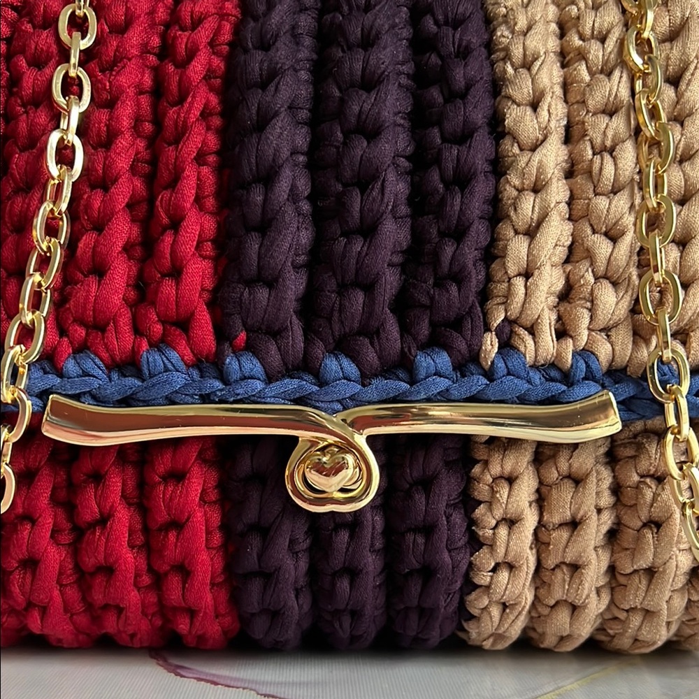 Hand Crafted Multicolor Top Handle Crochet Handbag - Picture 4 of 15